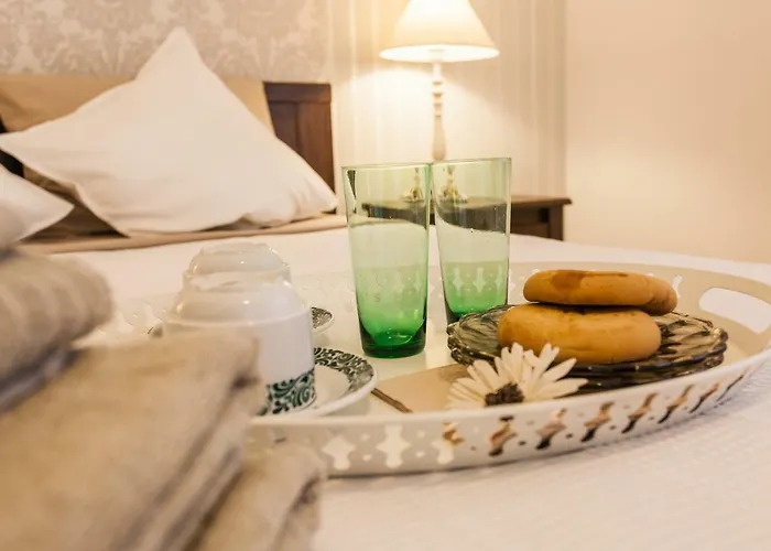 Classy And Stylish Private Apartment At Acropolis Museum Metro Station